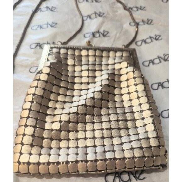 Vintage Cache Shiny Gold Metallic Evening Purse Handbag Clutch Disco 70s 80s - Picture 2 of 10